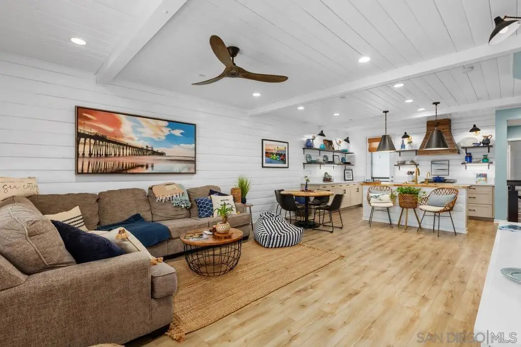 1558 Vista Del Mar Way #3, Oceanside, CA 92054 - #1