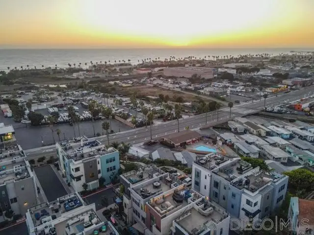 1558 Vista Del Mar Way #3, Oceanside, CA 92054 - #3