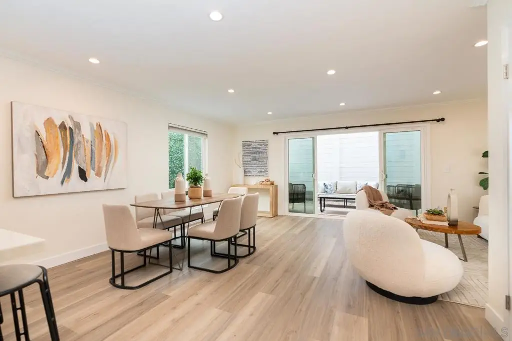 236 B, Coronado, CA 92118 - #1