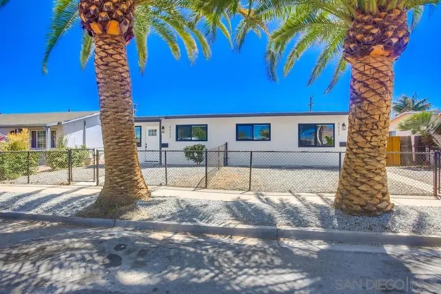 3521-3523 Luna Ave, San Diego, CA 92117 - #3