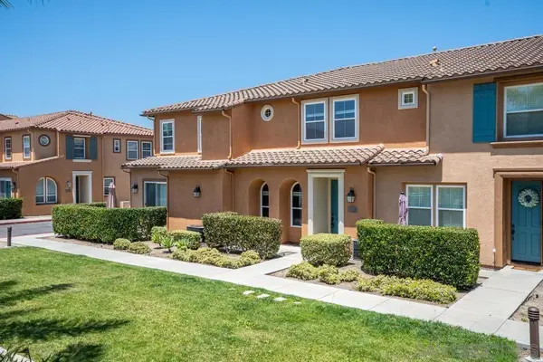 17059 Calle Trevino, Unit 5, San Diego, CA 92127