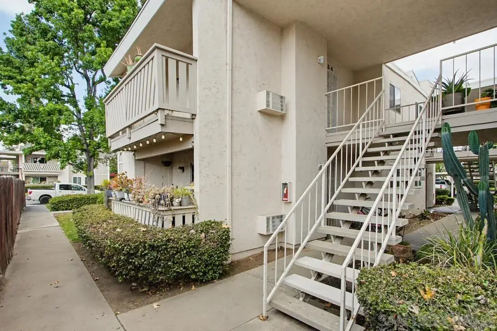 512 Sandalwood #4, Escondido, CA 92027 - #1