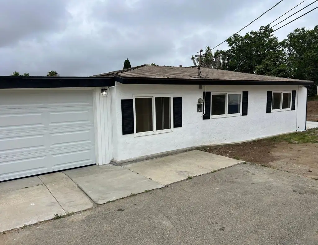 1373 Lawana, Vista, CA 92083 - #1