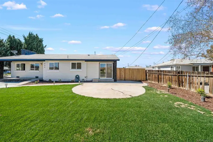 695 S Santa Fe, Hemet, CA 92543 - #2