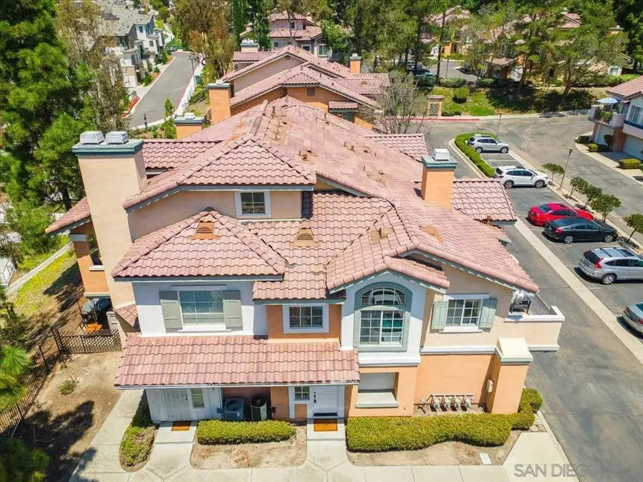 11985 Tivoli Park Row #4, San Diego, CA 92128 - #2