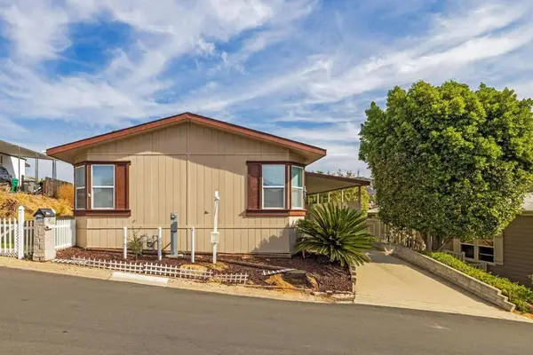 13300 E Los Coches Rd #17, El Cajon, CA 92021
