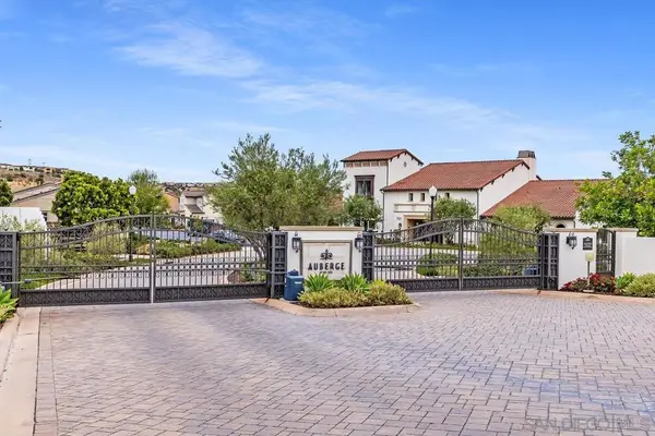 8169 Auberge Cir, San Diego, CA 92127