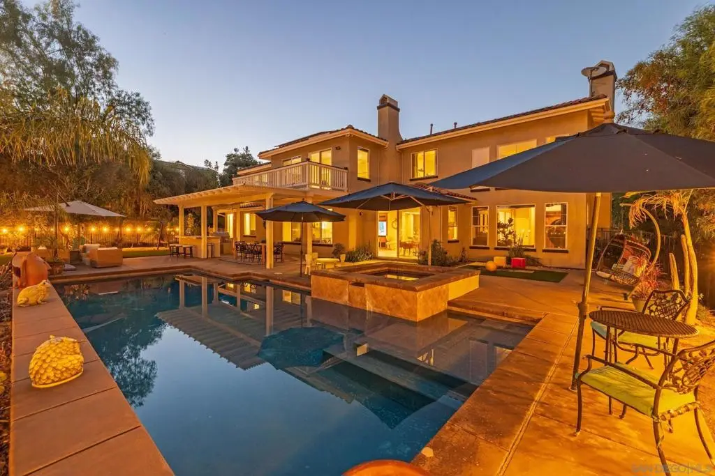 2124 Pamplona Ct, Escondido, CA 92025 - #1