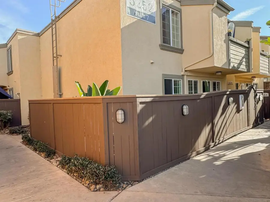 5252 Balboa Arms Drive #177, San Diego, CA 92117 - #2