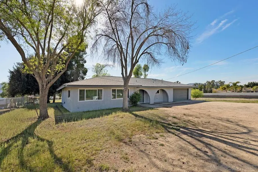 24567 Adams Ave, Murrieta, CA 92562 - #2