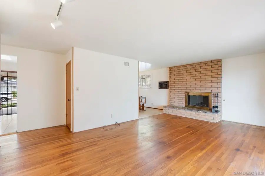 Address Withheld By Seller, San Diego, CA 92111 - #3