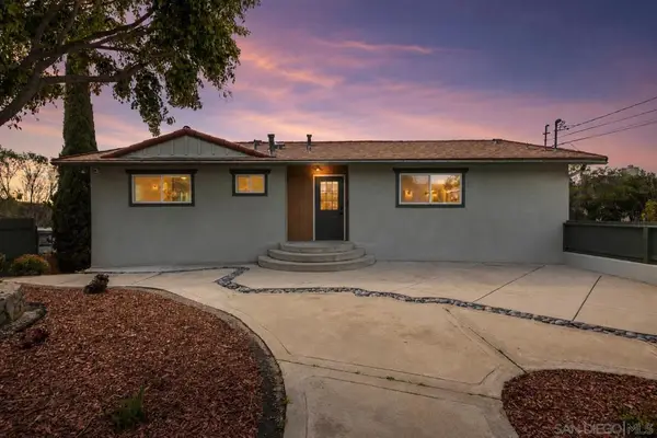 361 E Indian Rock Rd, Vista, CA 92084