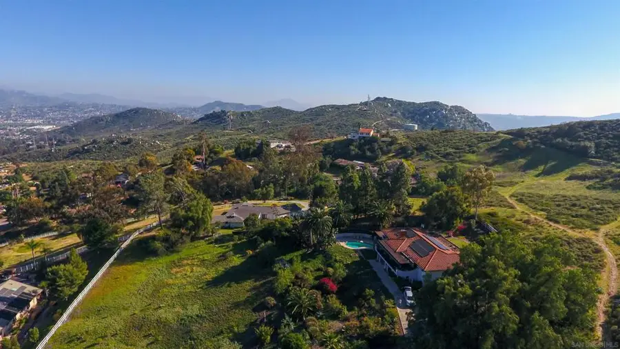 11330 Crazy Horse Dr, Lakeside, CA 92040 - #2