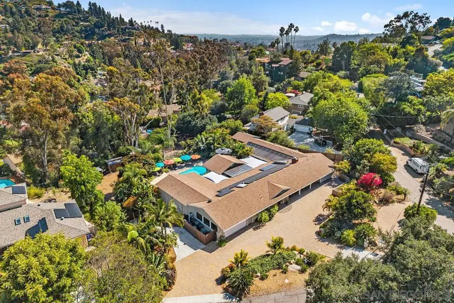 9865 Edgelake Drive, La Mesa, CA 91941 - #2