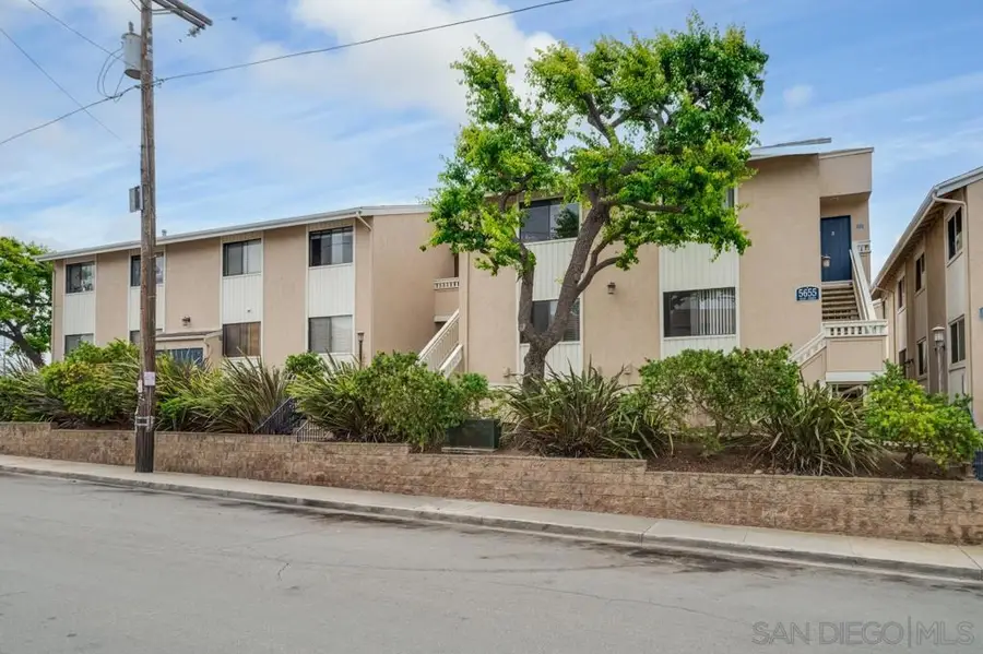 5655 Riley St #205, San Diego, CA 92110 - #2