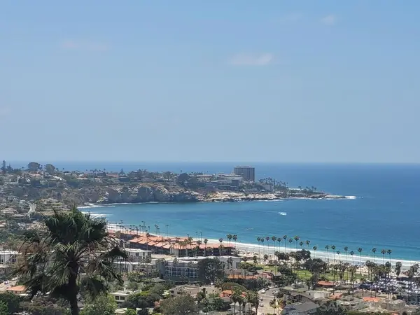 8421 Whale Watch Way, La Jolla, CA 92037