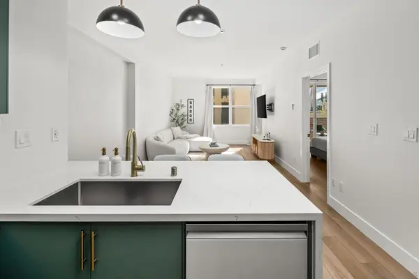 350 K St #514, San Diego, CA 92101