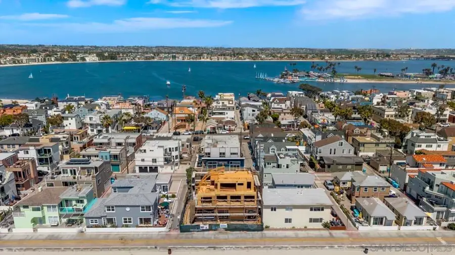 701 Sunset Ct, San Diego, CA 92109 - #2