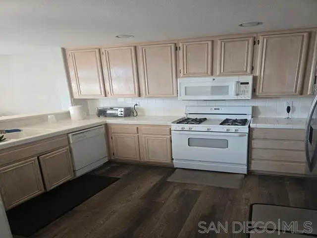1235 A Natoma Way, Oceanside, CA 92057 - #3