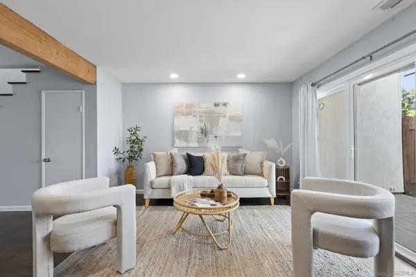 9306 W Heaney Cir, Santee, CA 92071