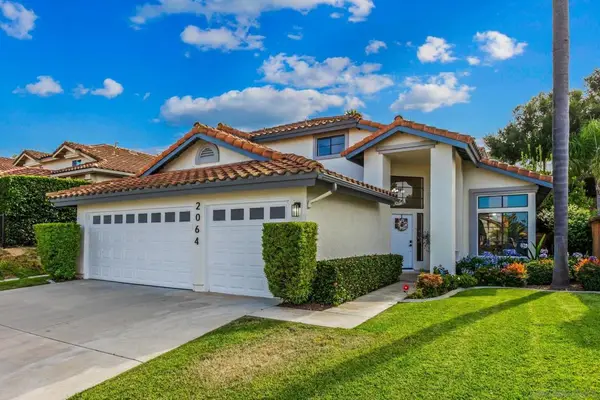 2064 White Birch Dr, Vista, CA 92081