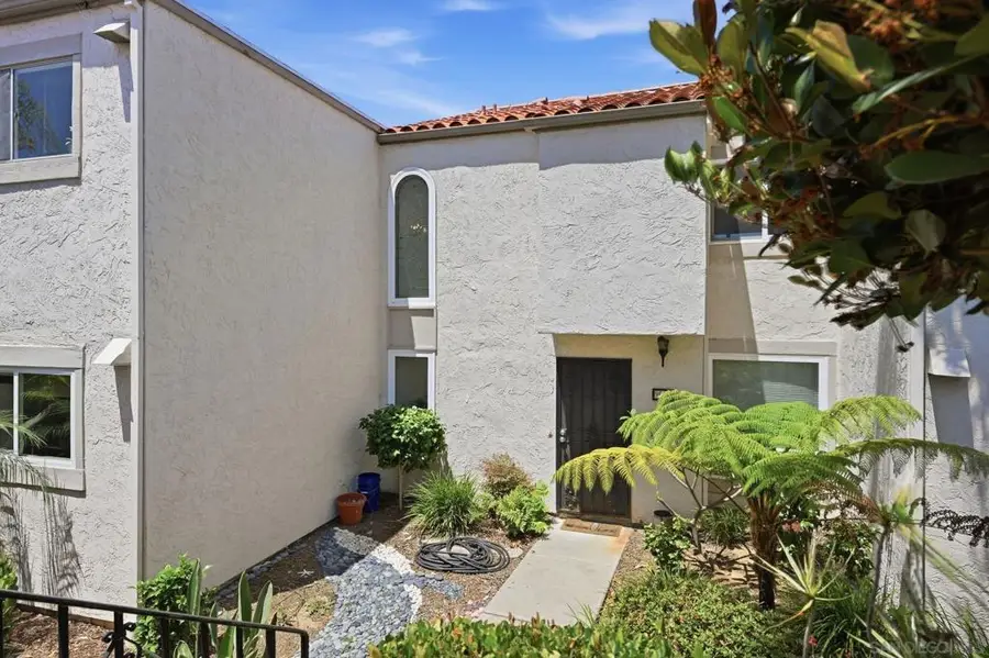 908 Caminito Madrigal #Unit H, Carlsbad, CA 92011 - #2