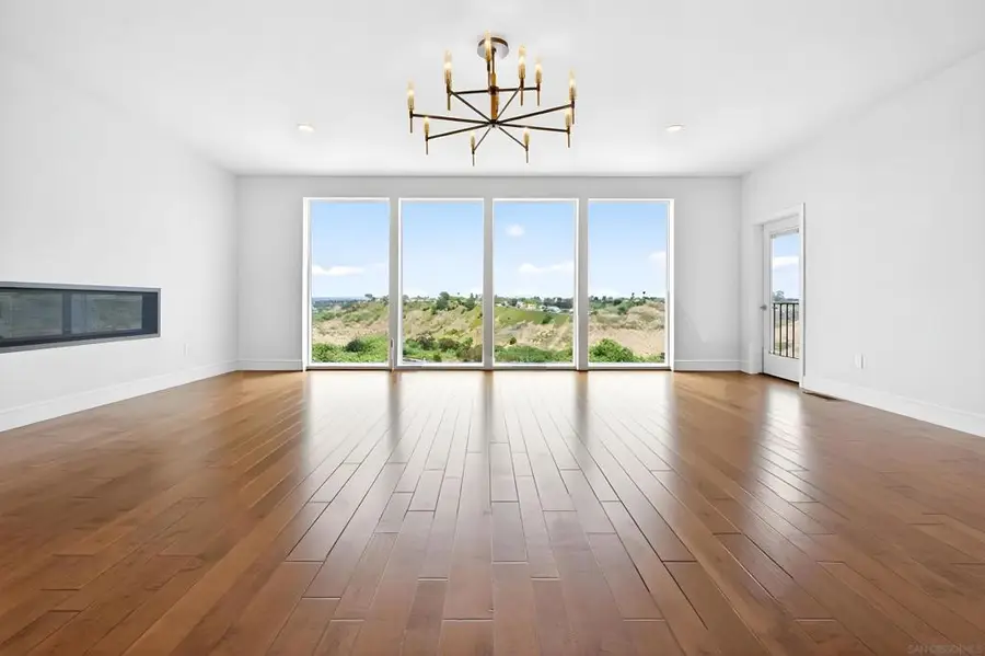 7901 Avenida Kirjah, La Jolla, CA 92037 - #3