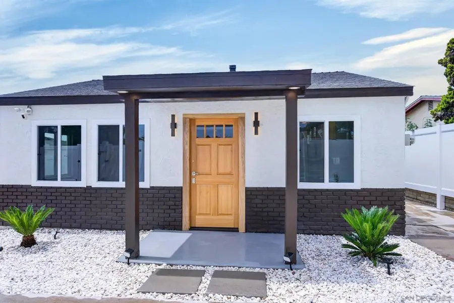 5130 Roswell, San Diego, CA 92114 - #2