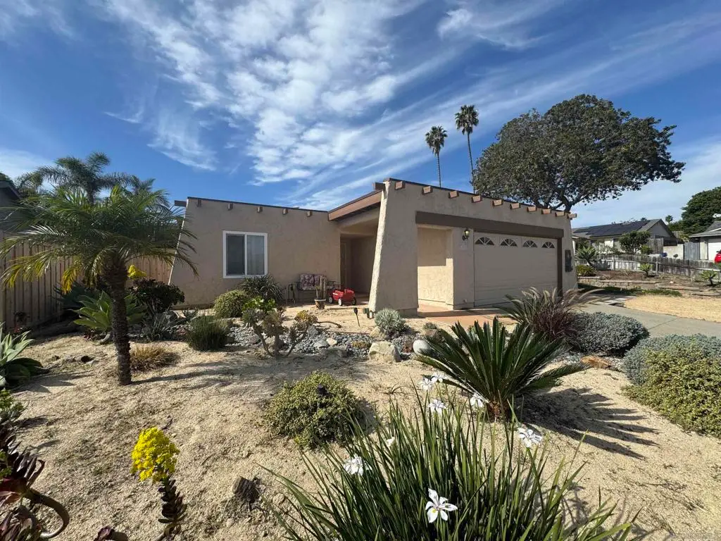 4169 Alana Cir, Oceanside, CA 92056 - #1