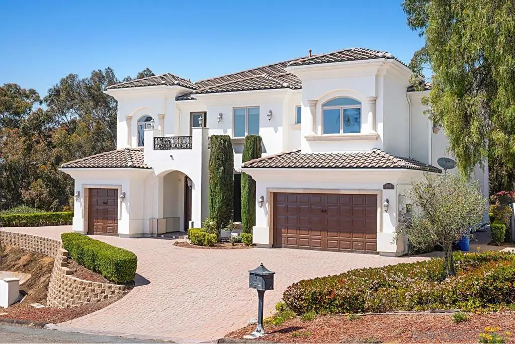 3745 Vista Pointe, Bonita, CA 91902 - #1