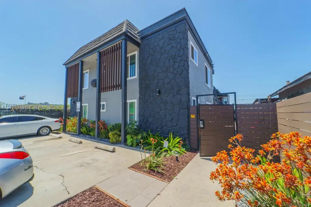 4022 42nd, San Diego, CA 92105 - #1