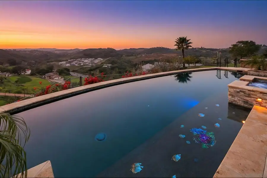 29509 Hoxie Ranch Rd, Vista, CA 92084 - #2
