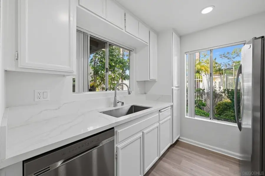 225 Diamond #111, Vista, CA 92083 - #3