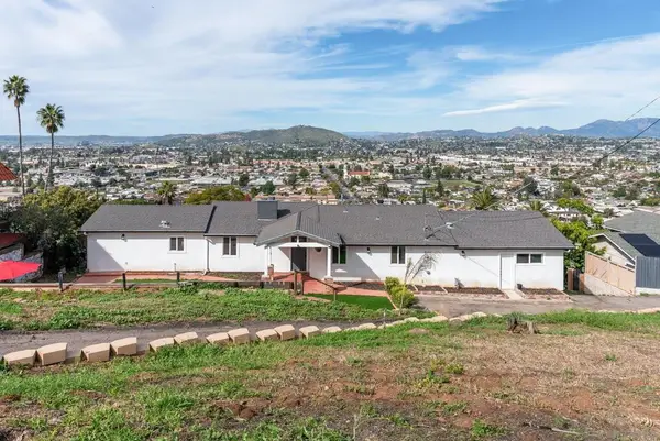 1192 Merritt Dr, El Cajon, CA 92020