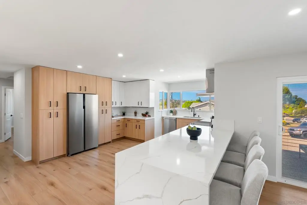 Address Withheld By Seller, San Diego, CA 92106 - #1