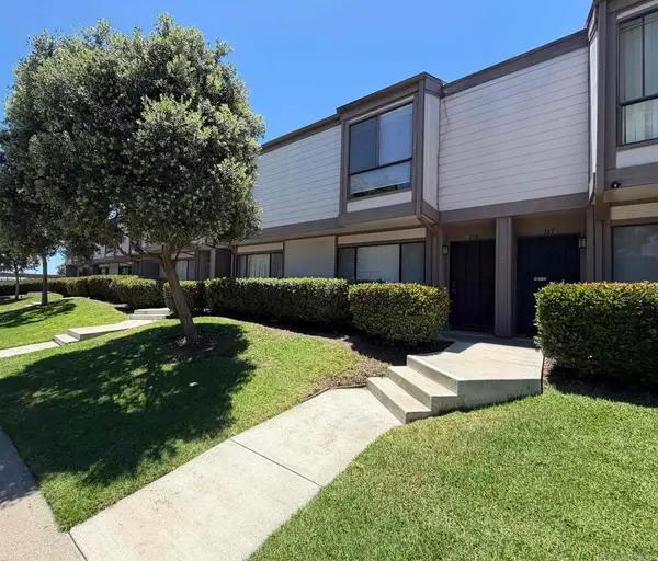 9289 Village Glen Dr. #118, San Diego, CA 92123