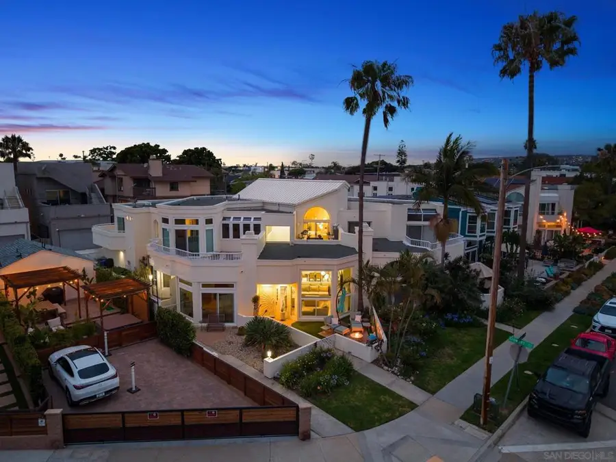 3822 Sequoia St, San Diego, CA 92109 - #2