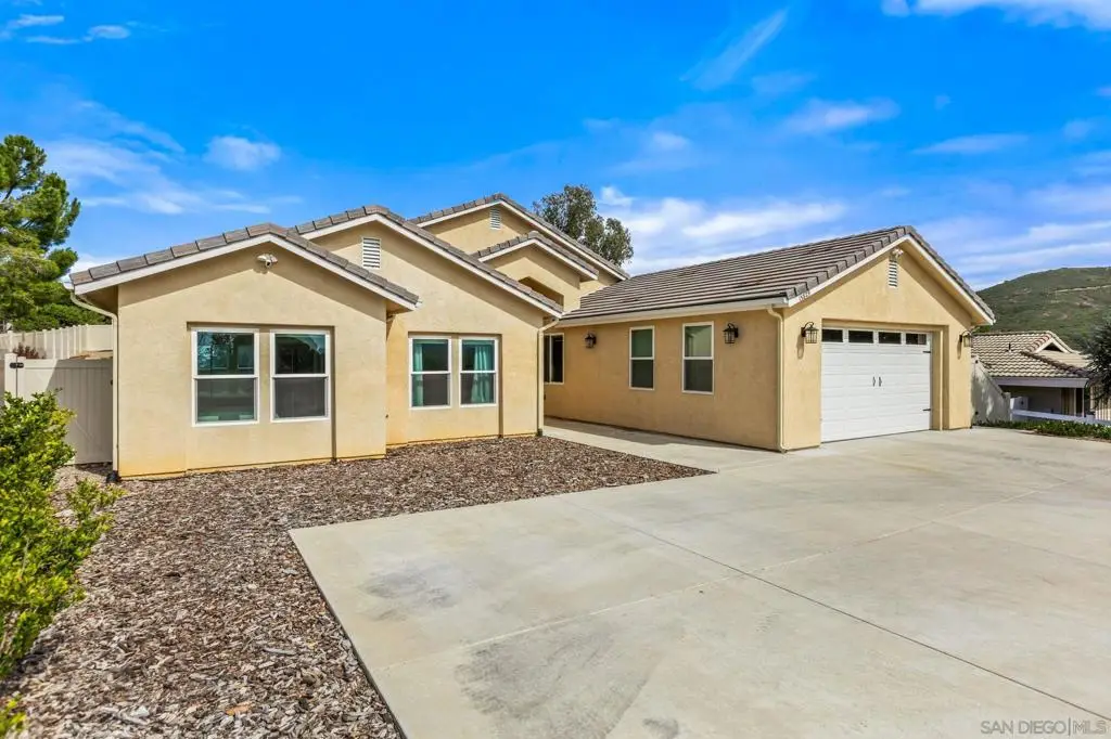 15829 Fecanin, Ramona, CA 92065 - #1