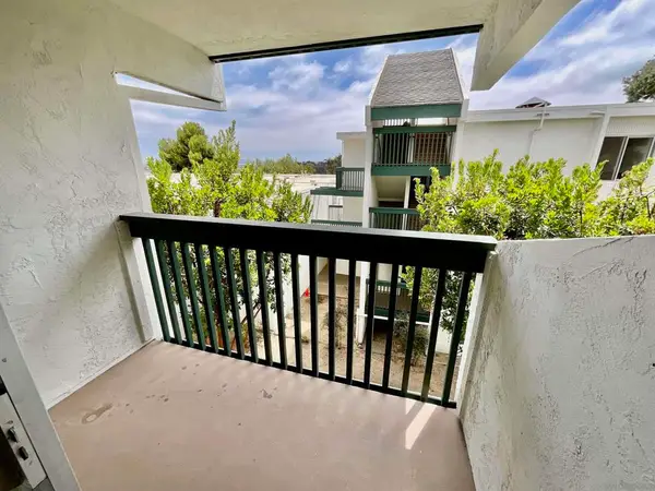 4060 Huerfano Ave #214, San Diego, CA 92117