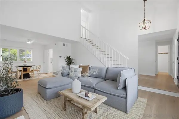 6783 Robbins Way, San Diego, CA 92122