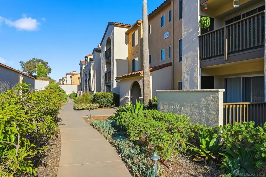 7130 Shoreline Dr #1212, San Diego, CA 92122 - #2
