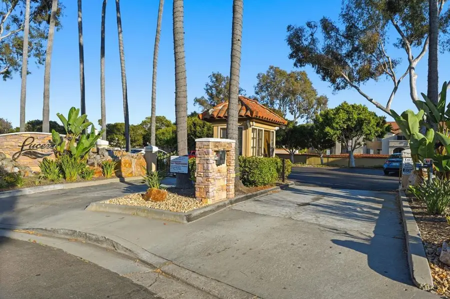 7130 Shoreline Dr #1211, San Diego, CA 92122 - #3