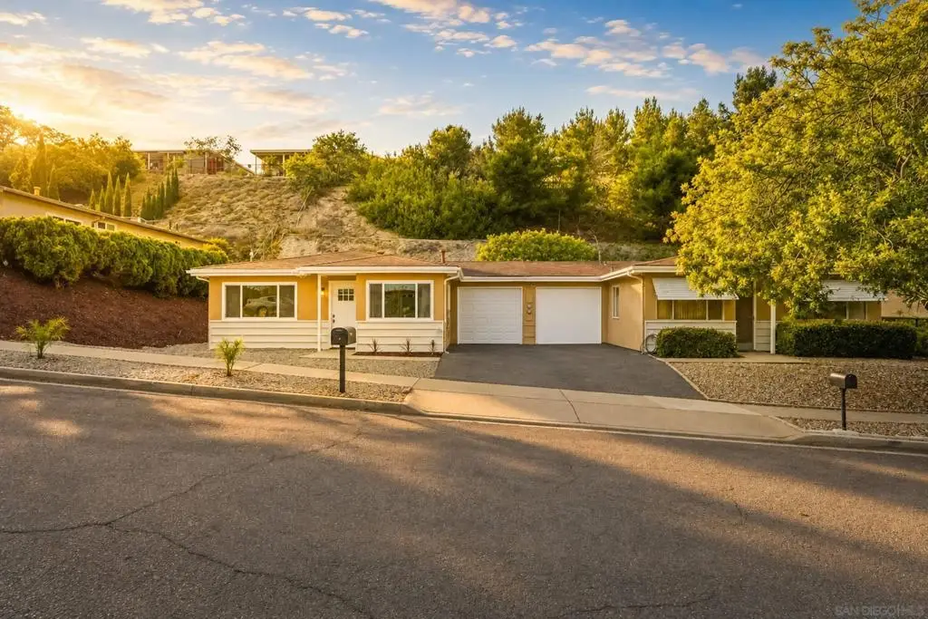 3746 Gail Dr, Oceanside, CA 92056 - #1