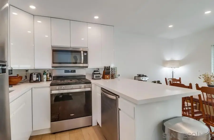 4053 55 Jewell, San Diego, CA 92109 - #3