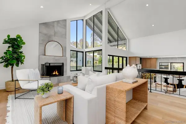 1562 Whitsett Dr, El Cajon, CA 92020
