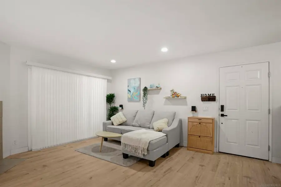 145 W El Norte #122, Escondido, CA 92026 - #3