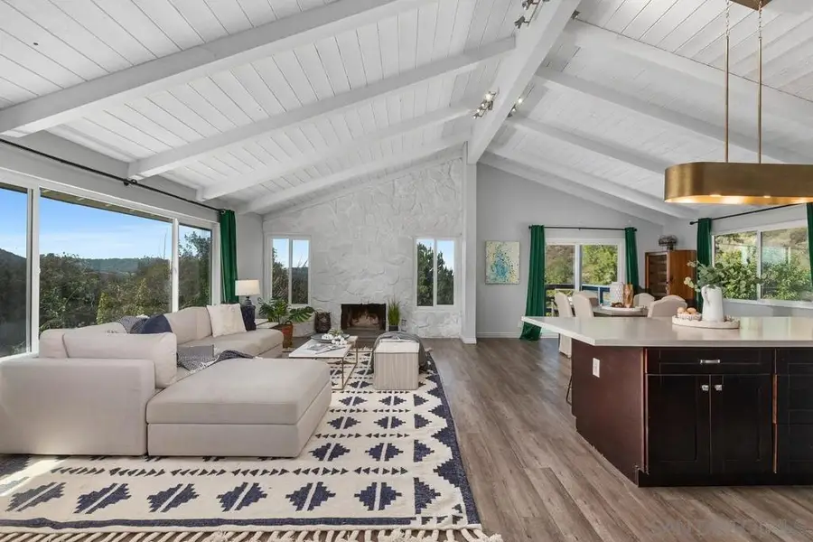 25950 Kaywood Dr, Escondido, CA 92026 - #3