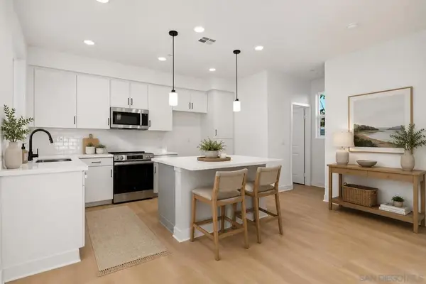 201 Sarina Ln, San Marcos, CA 92069