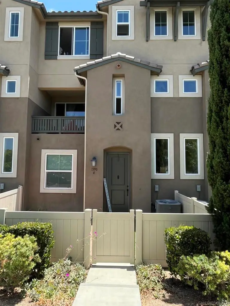 1390 Santa Victoria Rd #4, Chula Vista, CA 91913 - #2