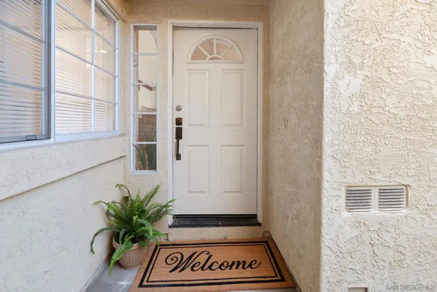 10911 Creekbridge Place, San Diego, CA 92128 - #3